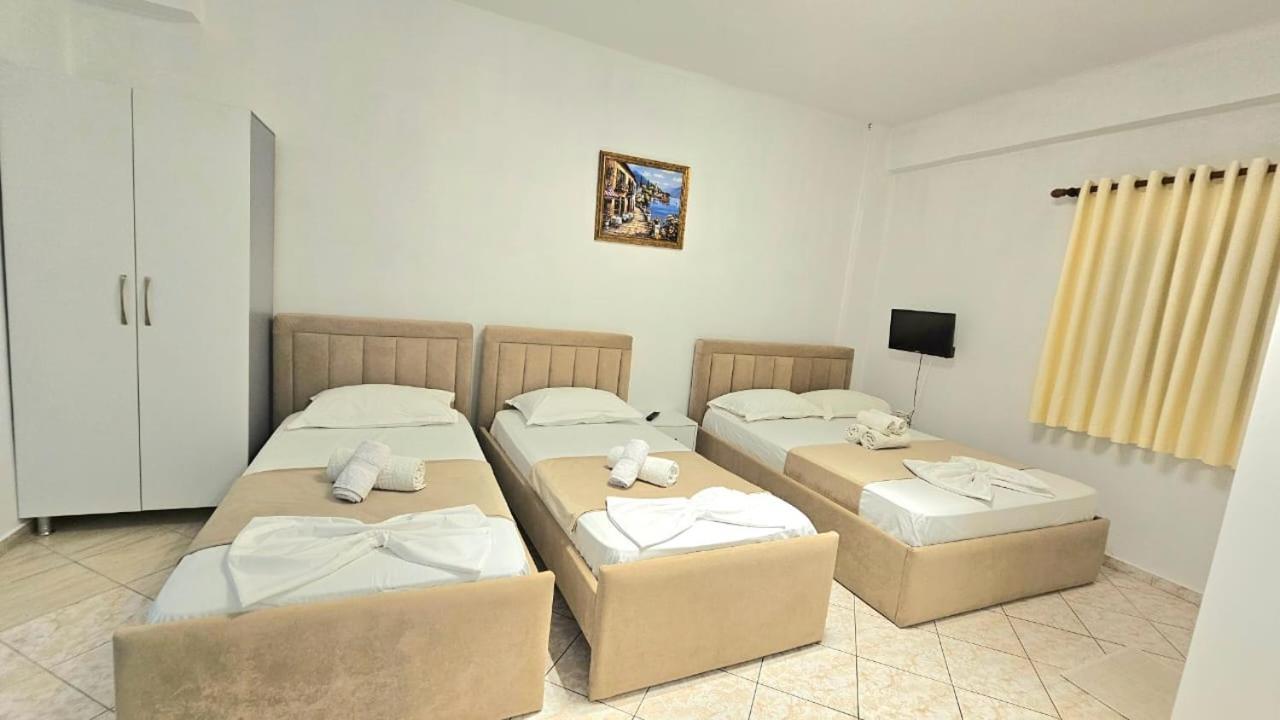 Hotel Arileo Himarë Exteriér fotografie