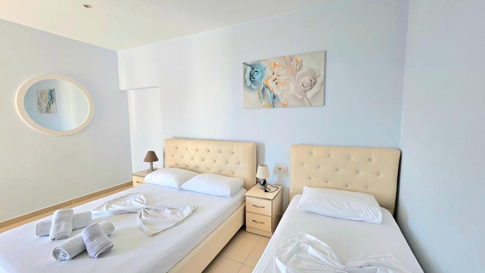 Hotel Arileo Himarë Exteriér fotografie